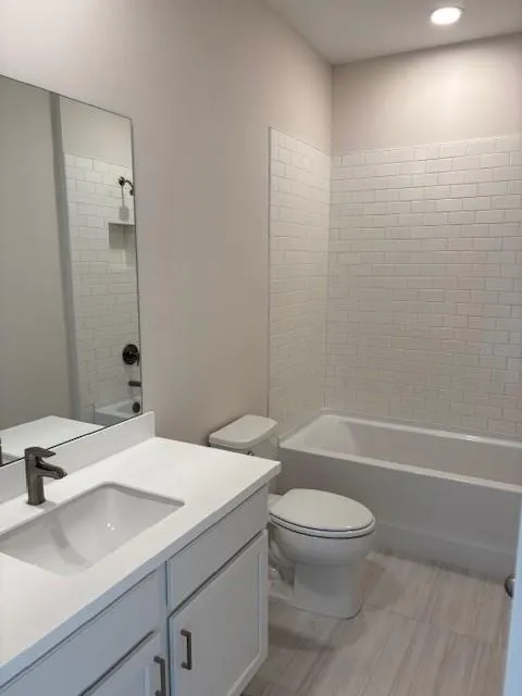 2560 Silver Star Drive Marietta, GA 30066