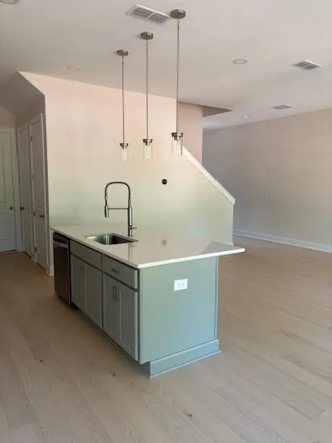 2560 Silver Star Drive Marietta, GA 30066
