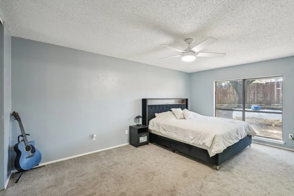 2307 Harrington Court Euless, TX 76039