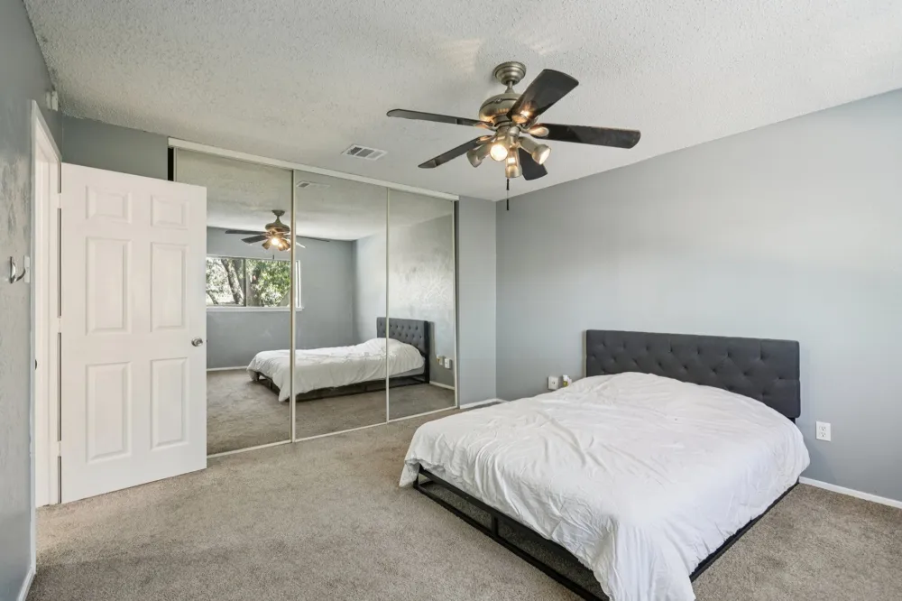 2307 Harrington Court Euless, TX 76039