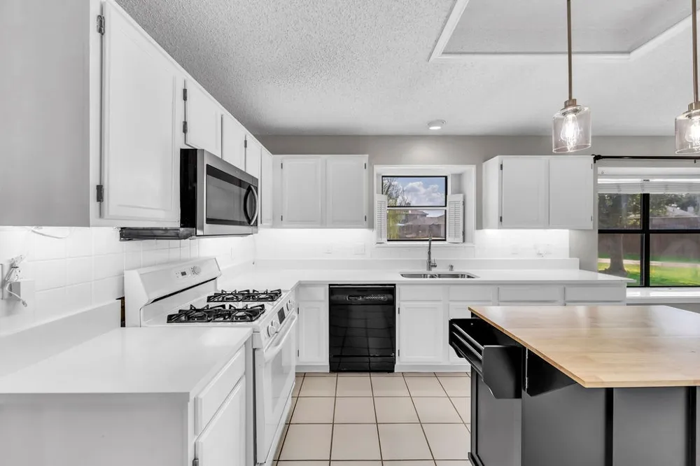 4807 Alberta Circle Sachse, TX 75048