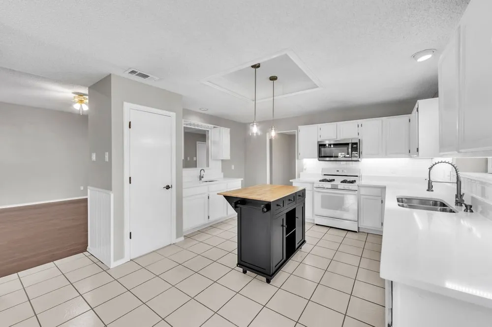 4807 Alberta Circle Sachse, TX 75048