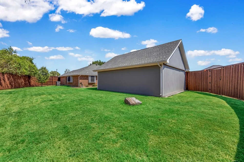 4807 Alberta Circle Sachse, TX 75048