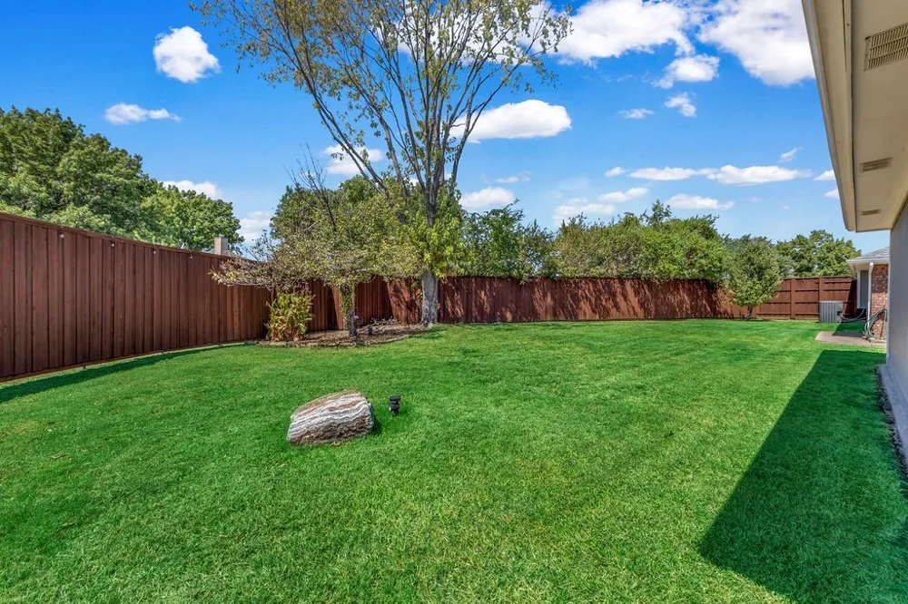 4807 Alberta Circle Sachse, TX 75048