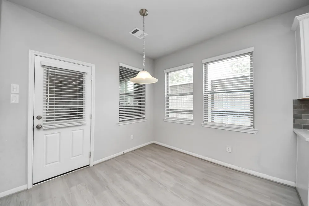 3102 Trishelle Court Missouri City, TX 77459
