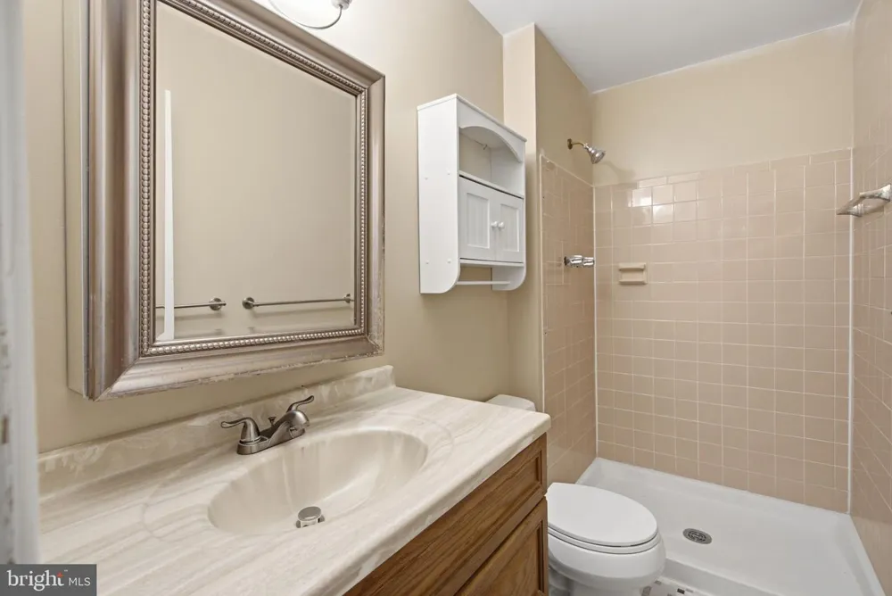 5405 WHITE MANE Columbia, MD 21045