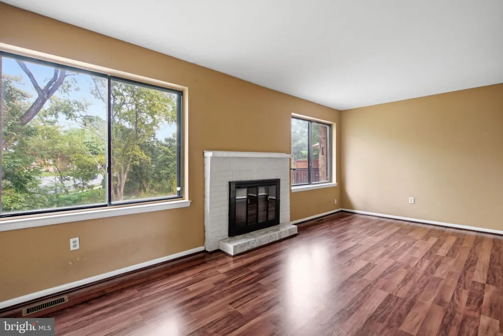 5405 WHITE MANE Columbia, MD 21045