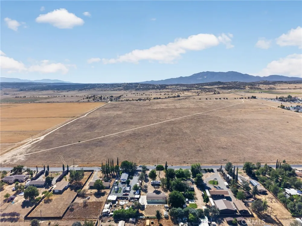 39346 Contreras Anza, CA 92539