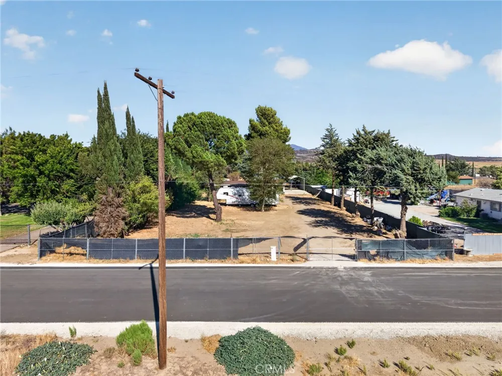 39346 Contreras Anza, CA 92539