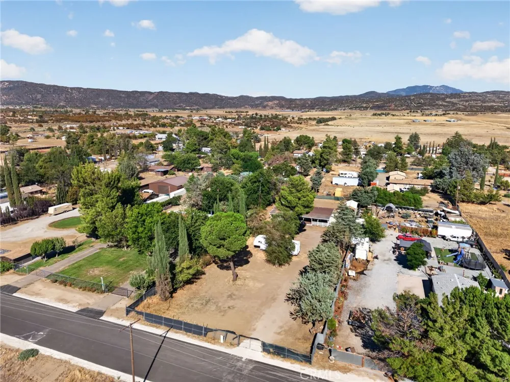 39346 Contreras Anza, CA 92539
