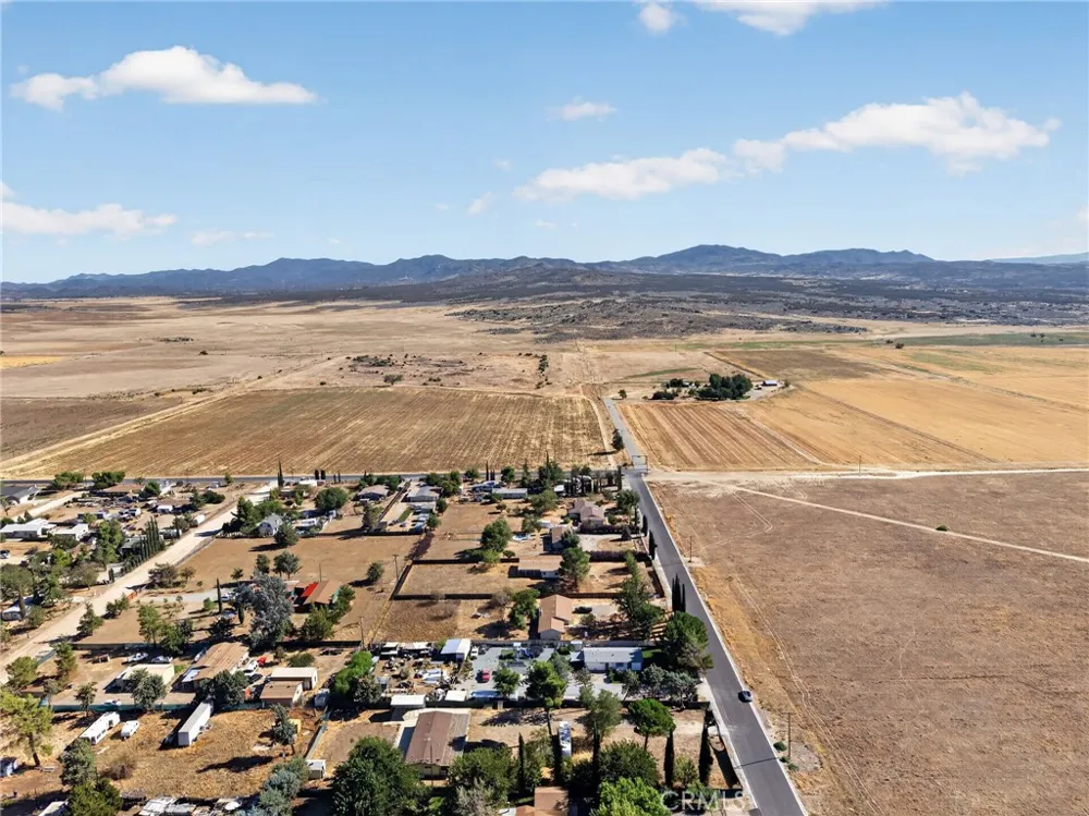 39346 Contreras Anza, CA 92539
