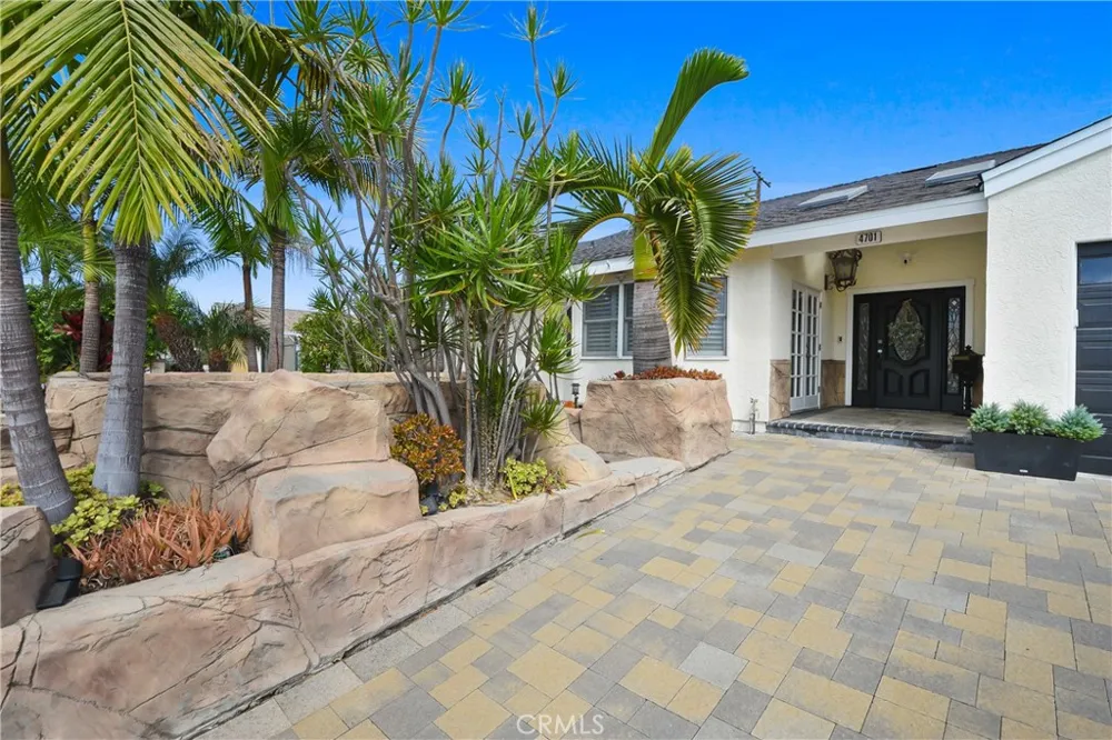 4701 Myra Avenue Cypress, CA 90630