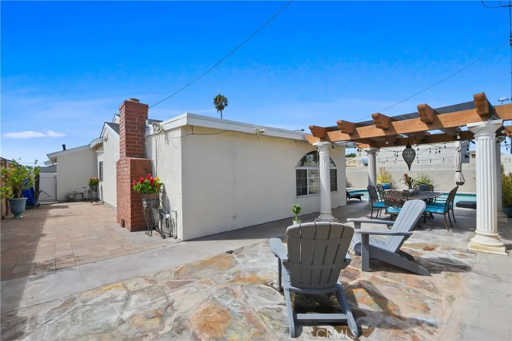 4701 Myra Avenue Cypress, CA 90630
