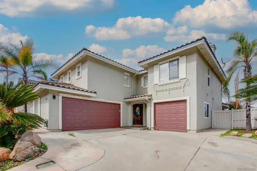 10394 Valley Waters Dr Spring Valley, CA 91978