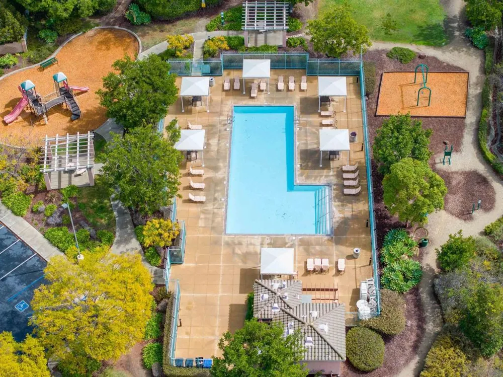 10394 Valley Waters Dr Spring Valley, CA 91978