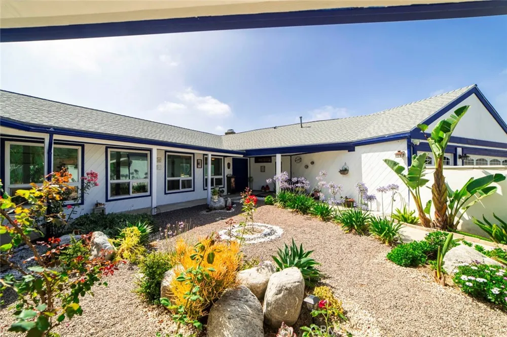 23871 Wardlow Circle Laguna Niguel, CA 92677