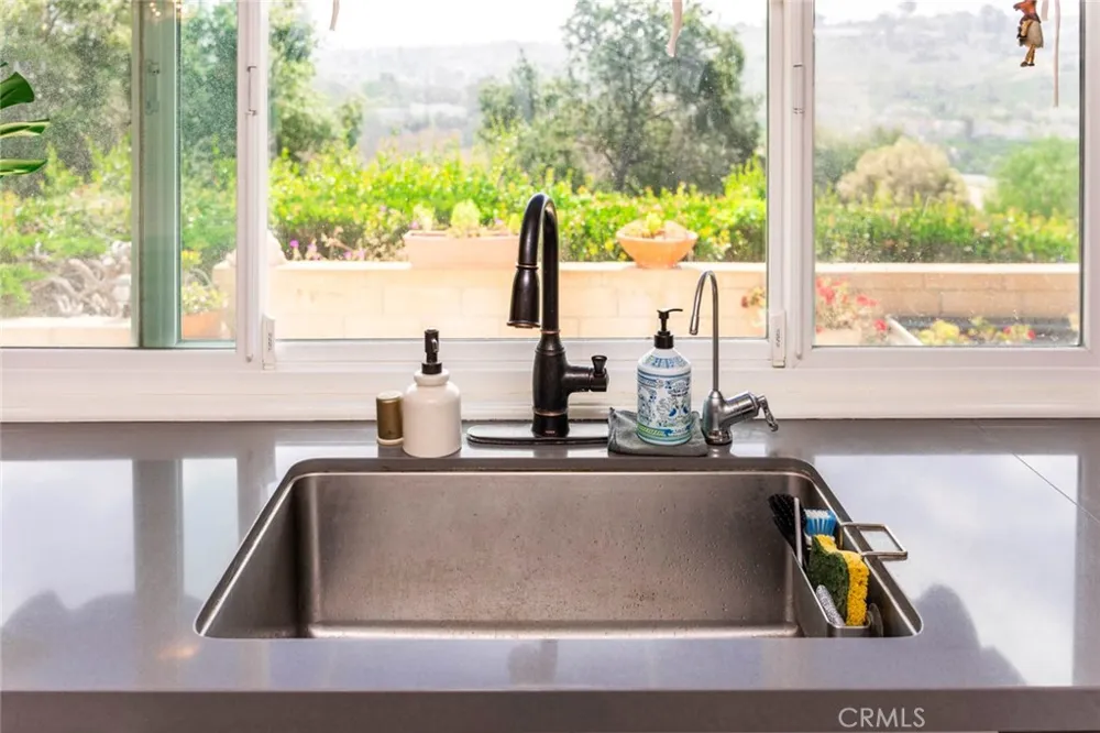 23871 Wardlow Circle Laguna Niguel, CA 92677