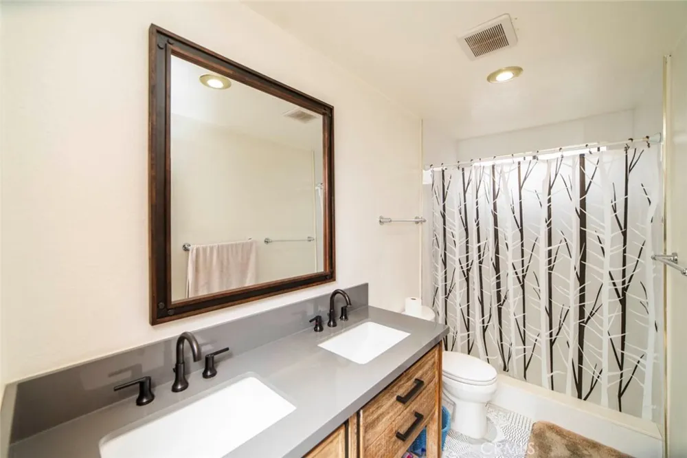 23871 Wardlow Circle Laguna Niguel, CA 92677