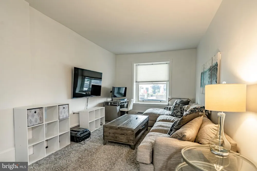 445 E MAIN STREET #1 Collegeville, PA 19426