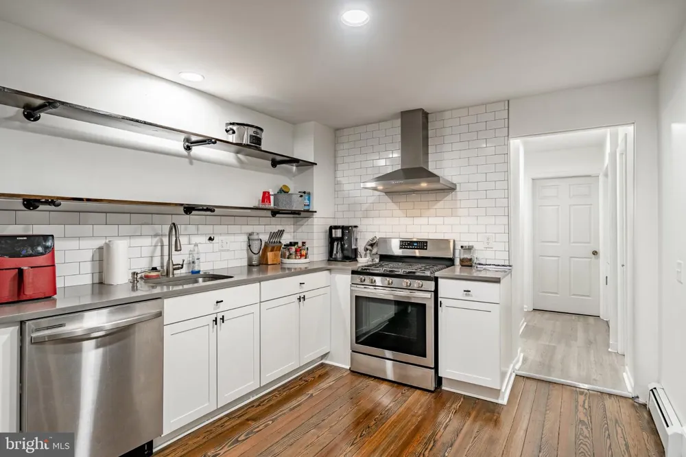 445 E MAIN STREET #1 Collegeville, PA 19426
