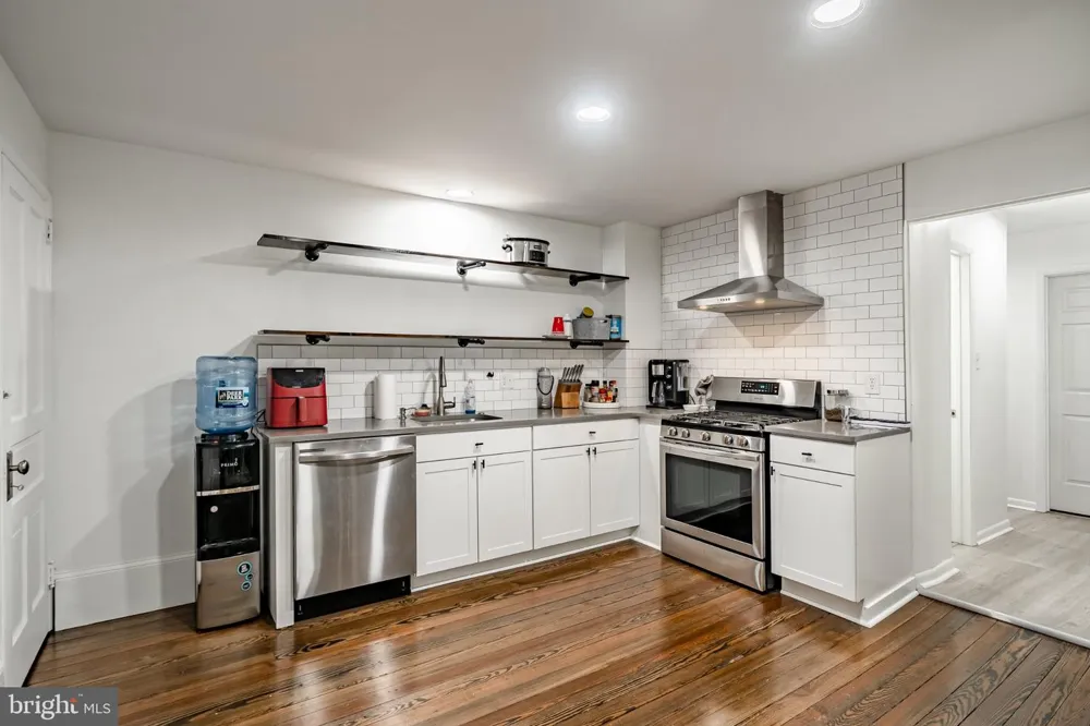 445 E MAIN STREET #1 Collegeville, PA 19426