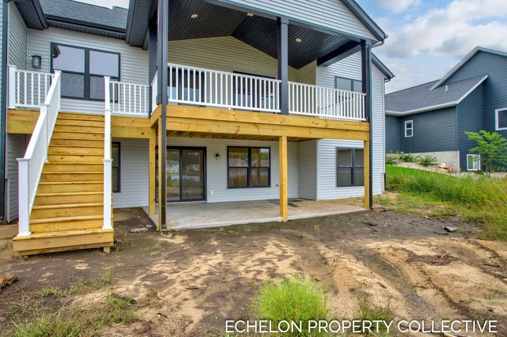 4649 Hidden Ridge Drive Hudsonville, MI 49426