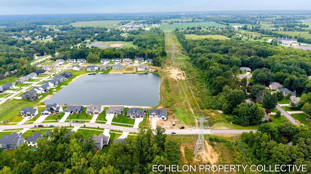 4649 Hidden Ridge Drive Hudsonville, MI 49426