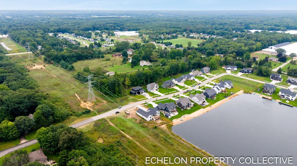 4649 Hidden Ridge Drive Hudsonville, MI 49426