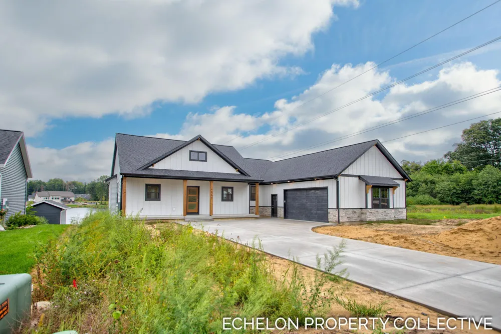 4649 Hidden Ridge Drive Hudsonville, MI 49426