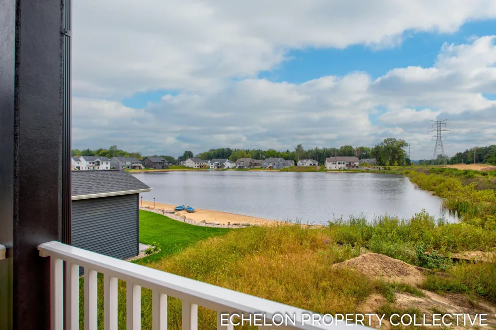 4649 Hidden Ridge Drive Hudsonville, MI 49426