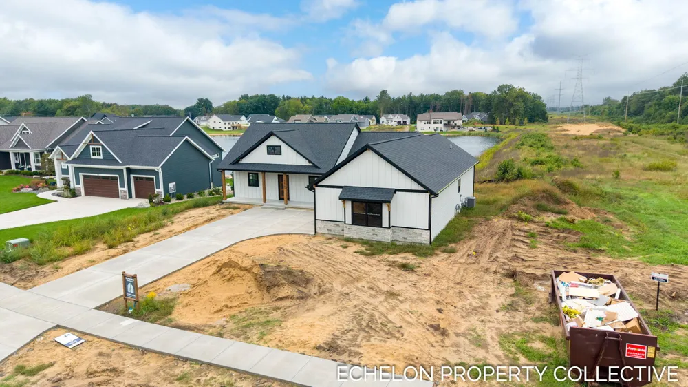 4649 Hidden Ridge Drive Hudsonville, MI 49426