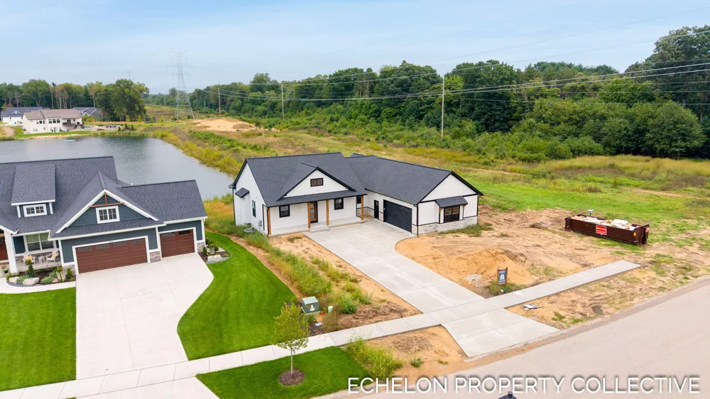 4649 Hidden Ridge Drive Hudsonville, MI 49426