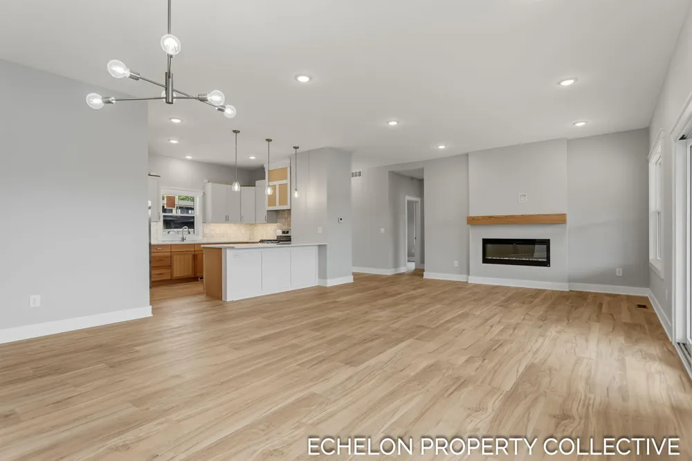 4649 Hidden Ridge Drive Hudsonville, MI 49426