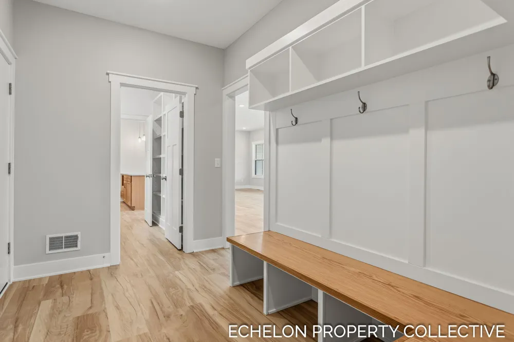 4649 Hidden Ridge Drive Hudsonville, MI 49426