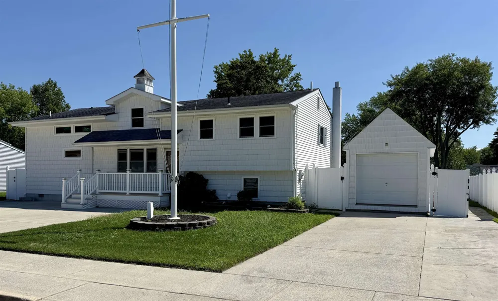 208 Old Mill Drive North Cape May, NJ 08204