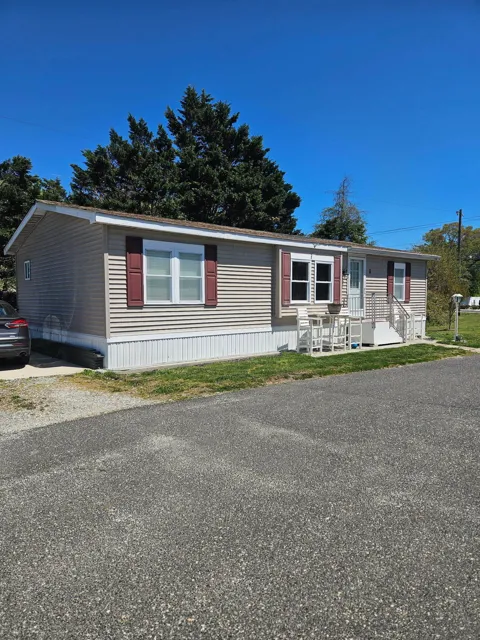 1009 S Route 9
