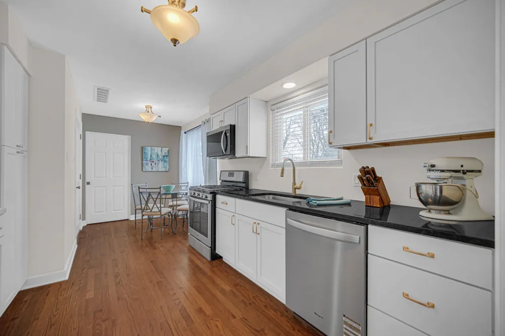 622 E 54th Avenue Merrillville, IN 46410