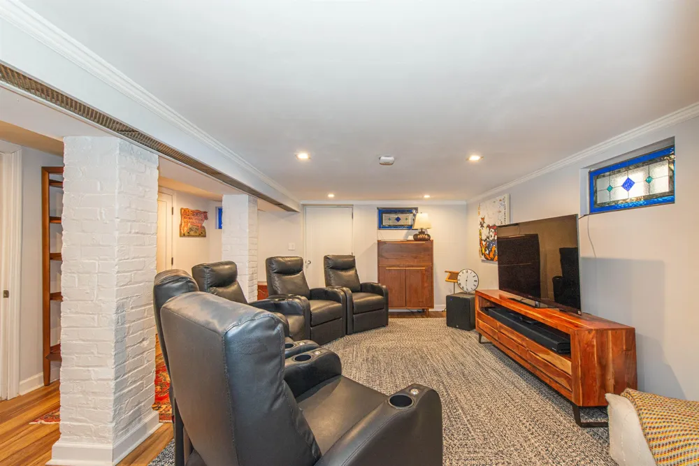 85 EVERGREEN AVE Bloomfield, NJ 07003