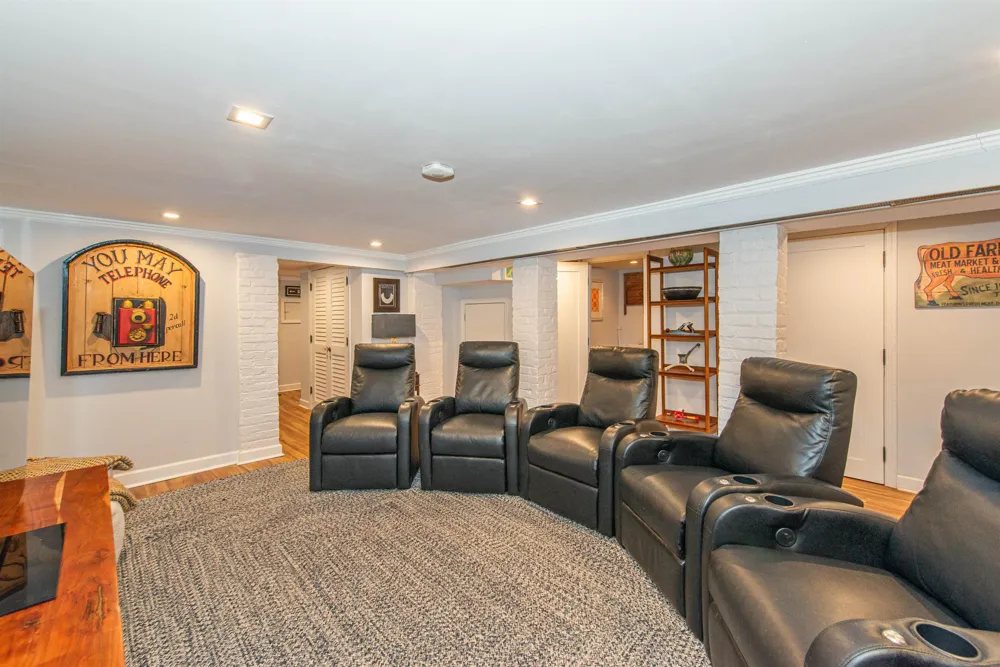 85 EVERGREEN AVE Bloomfield, NJ 07003