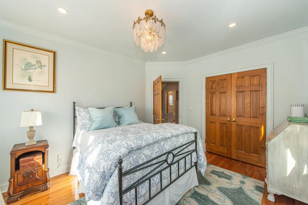 85 EVERGREEN AVE Bloomfield, NJ 07003