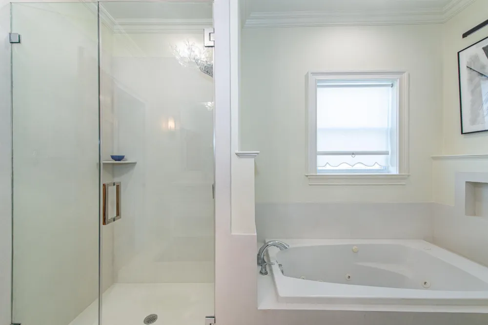 85 EVERGREEN AVE Bloomfield, NJ 07003