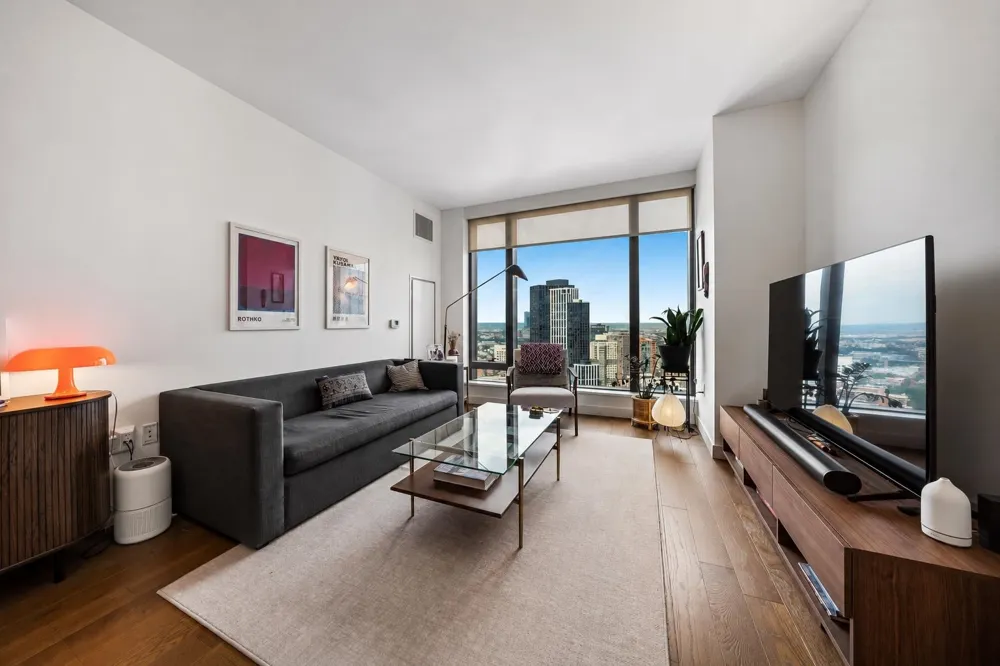 99 HUDSON ST Jersey City, NJ 07302