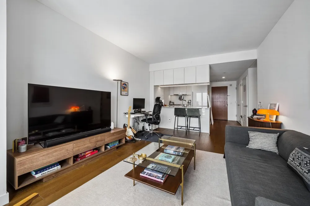 99 HUDSON ST Jersey City, NJ 07302