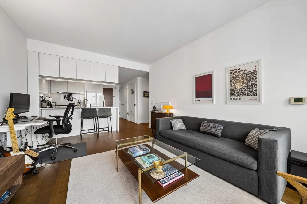 99 HUDSON ST Jersey City, NJ 07302