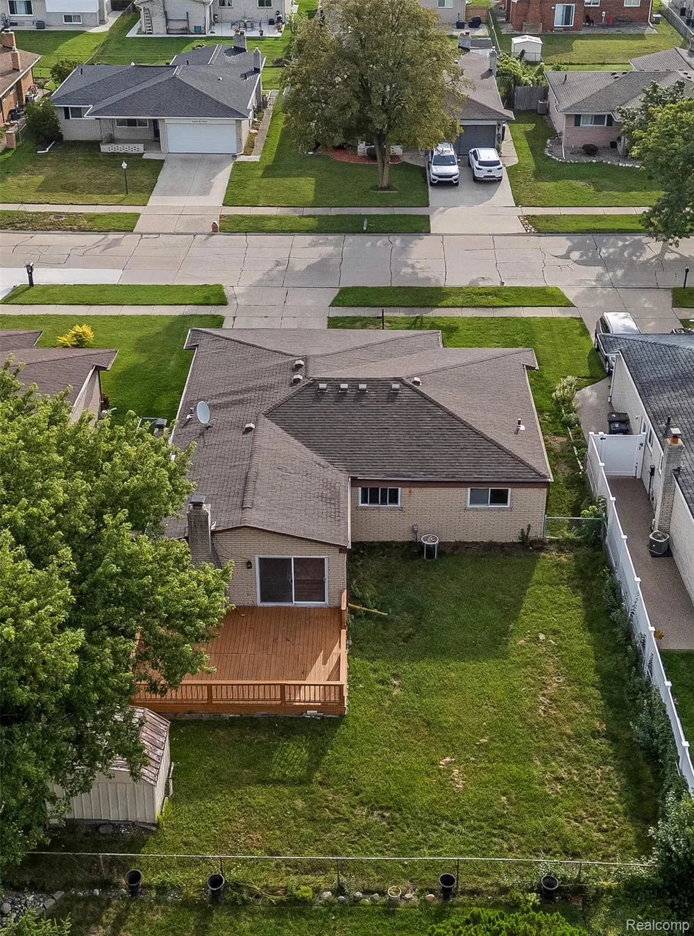 35391 Shell Drive Sterling Heights City, MI 48310