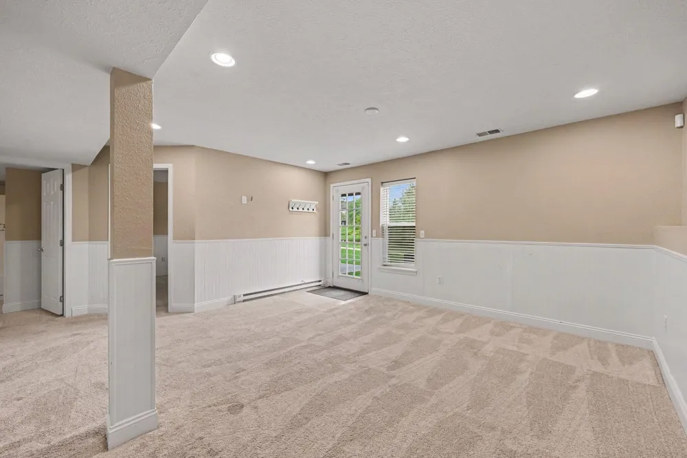 1938 Bancroft Drive Pittsfield Charter Township, MI 48108