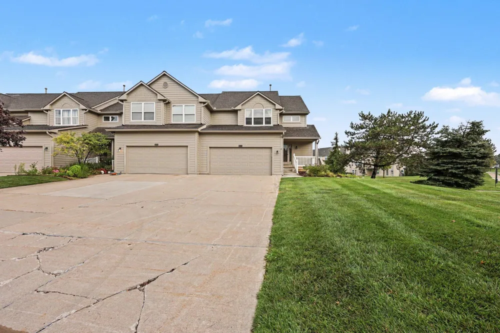 1938 Bancroft Drive Pittsfield Charter Township, MI 48108