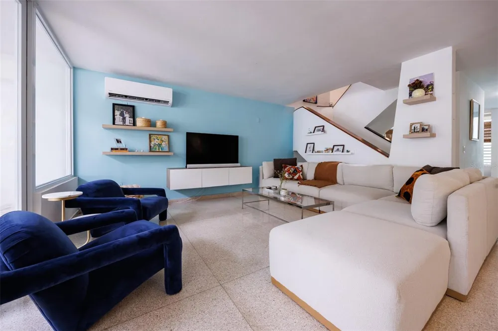 A18 ALAMEDA ST. Guaynabo, PR 00966