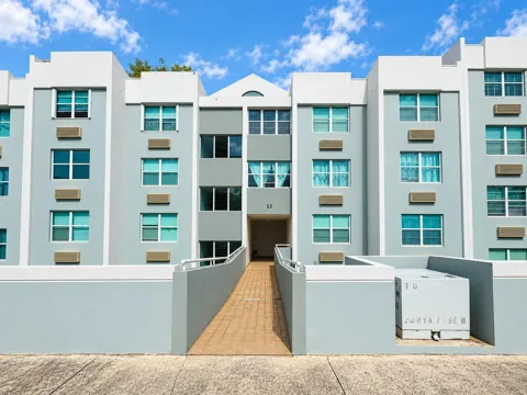 1000 Cond.La Floresta CARR. 831 #1331