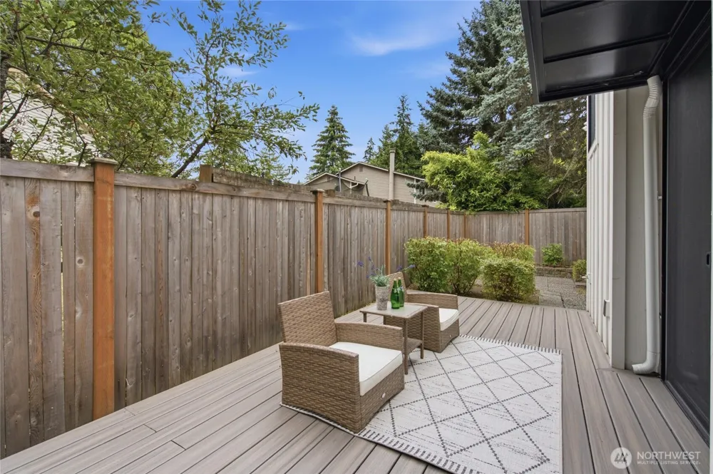 11505 112th Court NE Kirkland, WA 98033